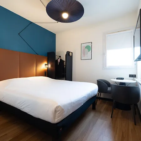 Ibis Sud Saint Charles ホテル