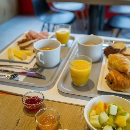 Ibis Sud Saint Charles