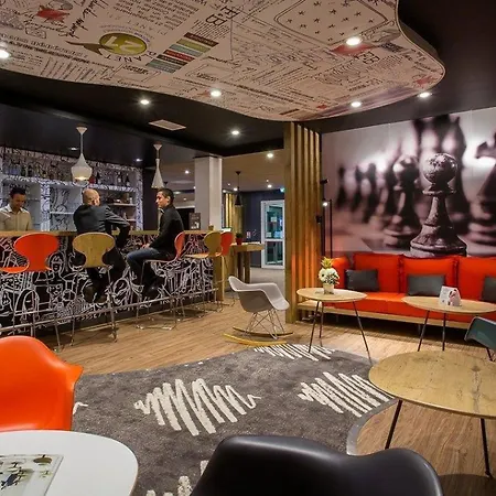 호텔 Ibis Sud Saint Charles 3*