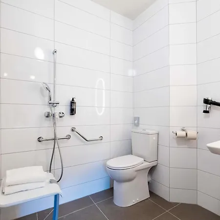 호텔 Ibis Sud Saint Charles 3*
