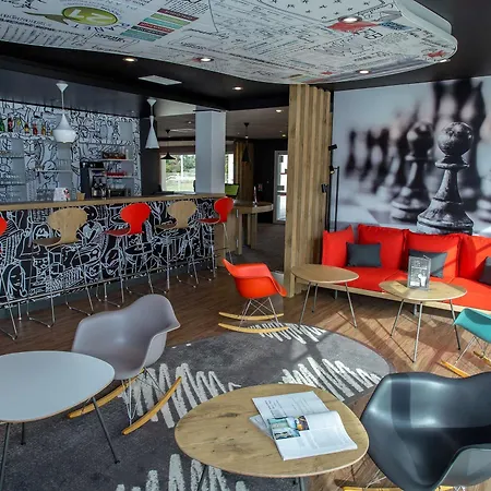 Ibis Sud Saint Charles