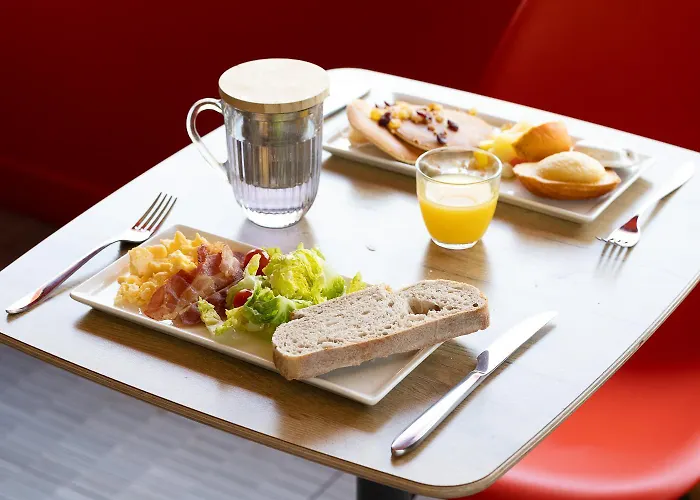 Ibis Sud Saint Charles 3* Perpignan