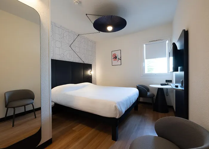 Ibis Sud Saint Charles 3*