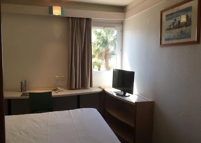 Ibis Sud Saint Charles Ξενοδοχείο Περπινιάν